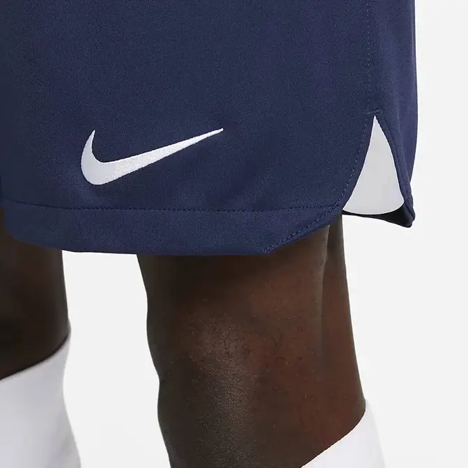 Nike Paris Saint-Germain 2022/23 Stadium Home Dri-FIT Football Shorts ...