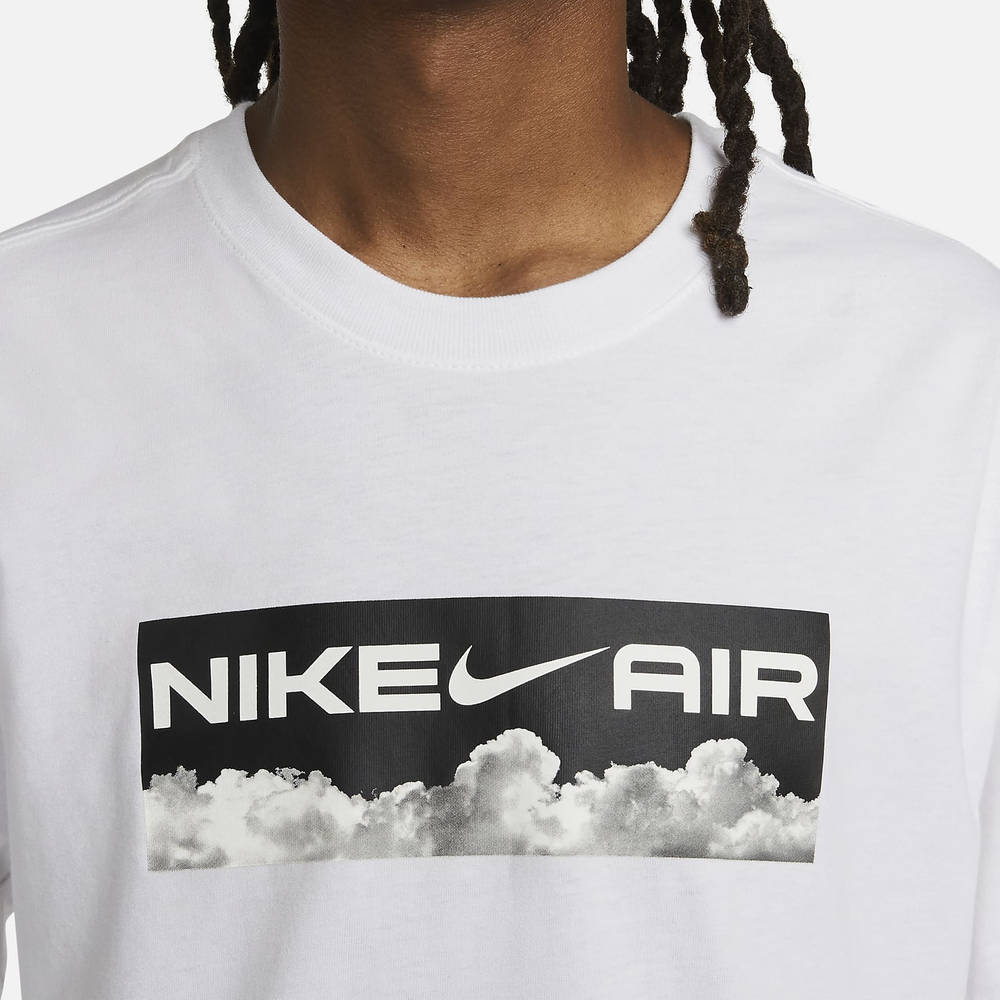 Nike Sportswear Air Graphics T-Shirt Detail