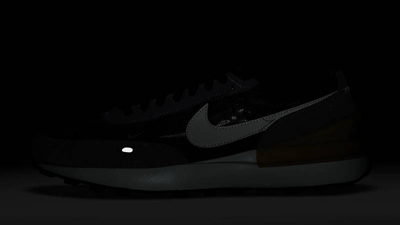 Nike Waffle One Light Chocolate DA7995-200 on dark