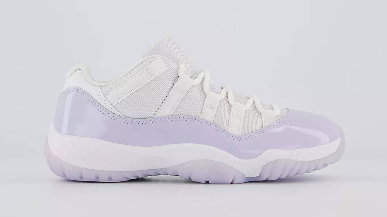 Offspring's Summer Sale Is Stuffed With Scorching Sneaker Steals!