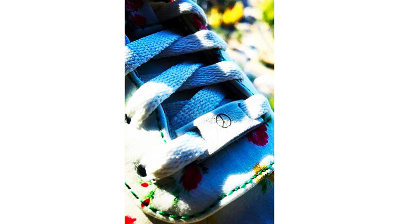 PEACEMINUSONE x Nike Air Force 1 Floral White Detail 2