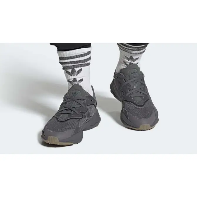 adidas tech Ozweego Grey Core Black On Foot