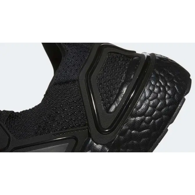 adidas Ultra Boost 19.5 DNA Triple Black Closeup