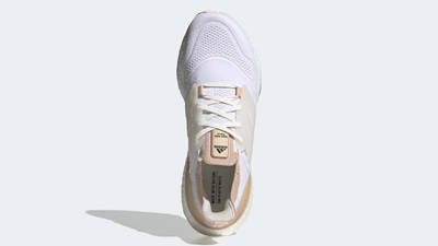 adidas Ultra Boost 22 White Halo Blush Middle
