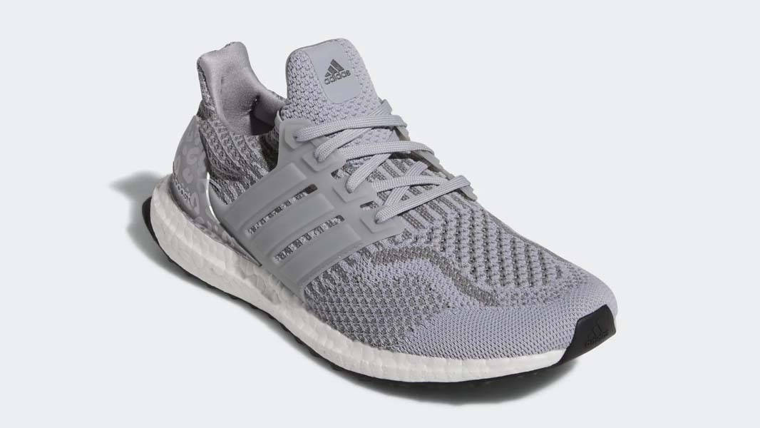 adidas gazelle silver green womens Adidas Ultra Boost 5.0 DNA NASA Halo Silver main image 1