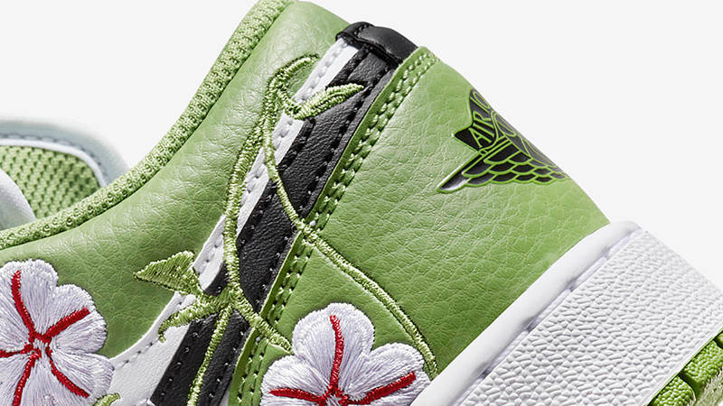 nike air jordan floral