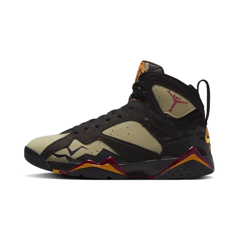 Patta x Air Jordan 7 Retro  Chaussures air jordan, Bottes basket,  Chaussures de sport mode