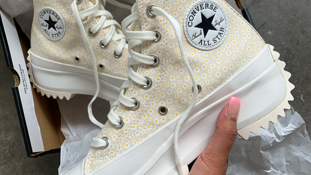 Converse's New-In Section is The Definition of Dreamy Converse Daisy Feature Image