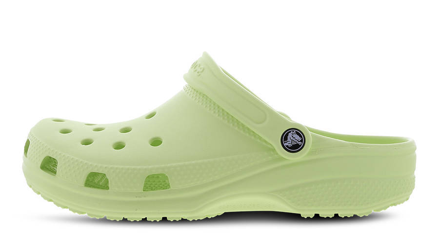 crocs-classic-clog-celery-10001-335_w900