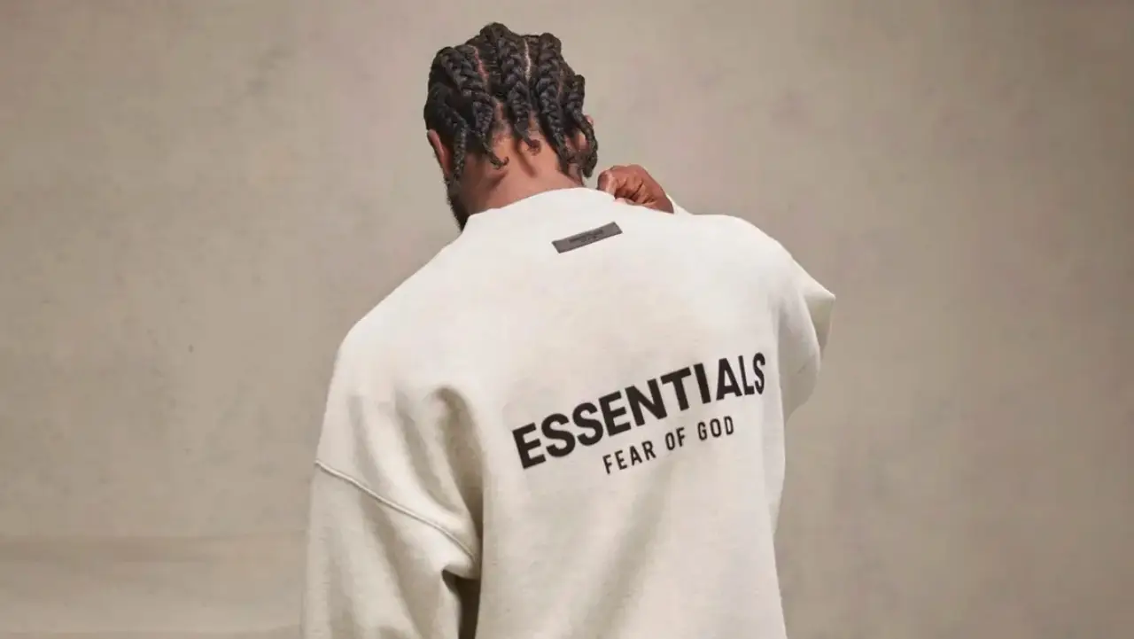 Take an Extra 15% Off SALE PRICE Fear of God ESSENTIALS in END.'s