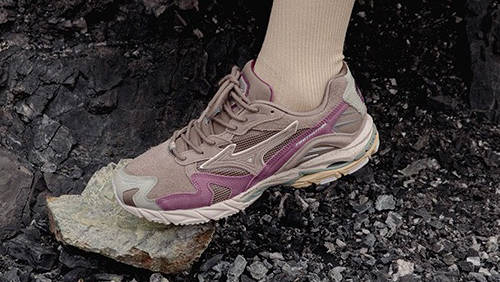 靴 mizuno foot patrol waverider 10 Footpatrol x Mizuno Wave Rider 10 'Rust' D1GD222201 Unboxing