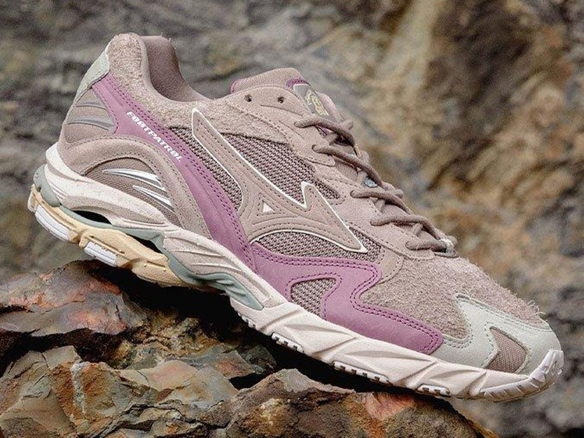 footpatrol-x-mizuno-wave-rider