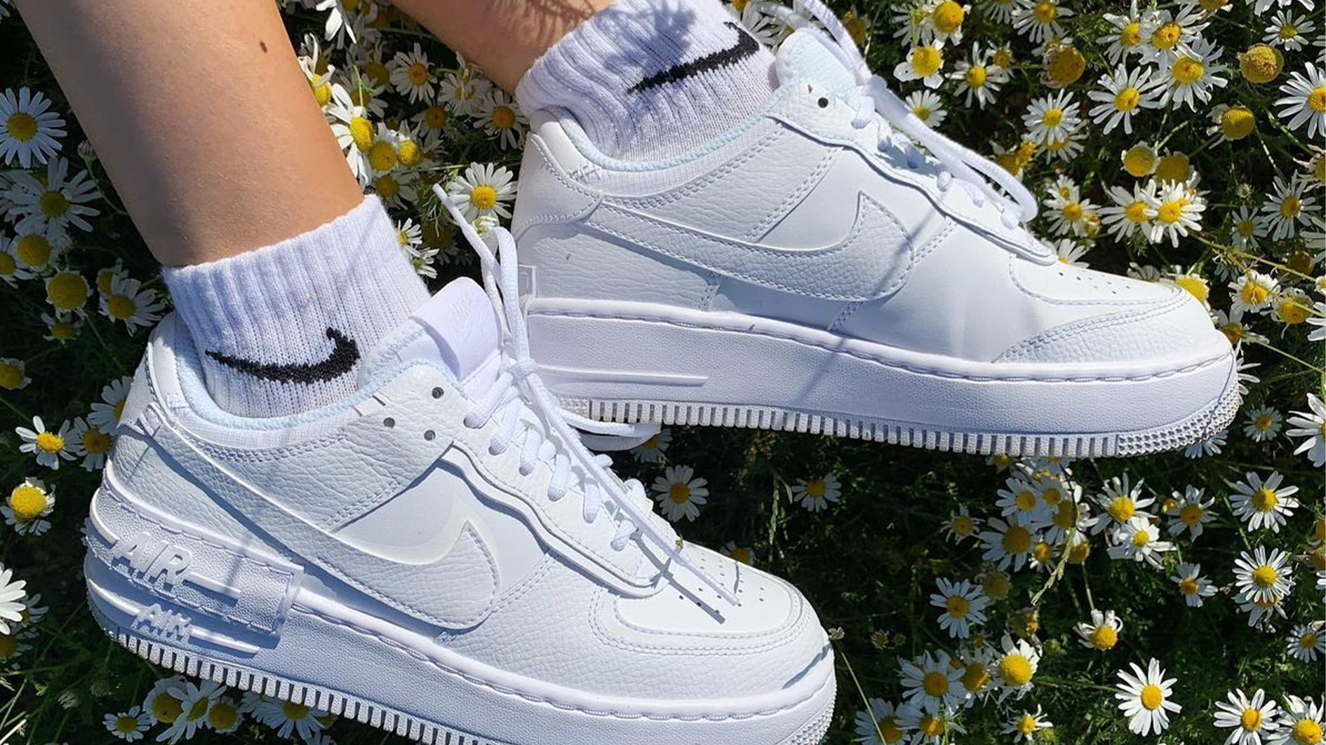 How to remove grass stains from Nike Air Force 1