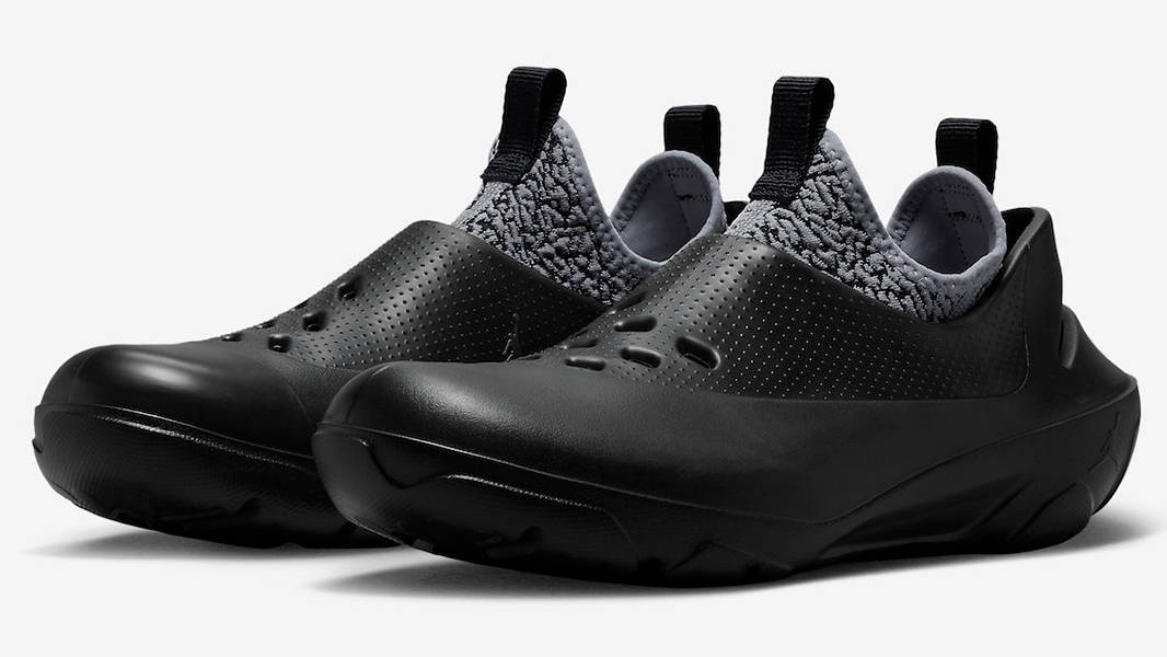 Jordan System 23 Black Cement DN4890-001 Side