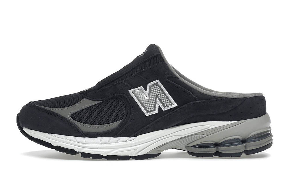 New Balance 2002R Mule Black
