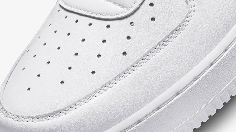Nike Air Force 1 Fresh Triple White DM0211-100 Detail