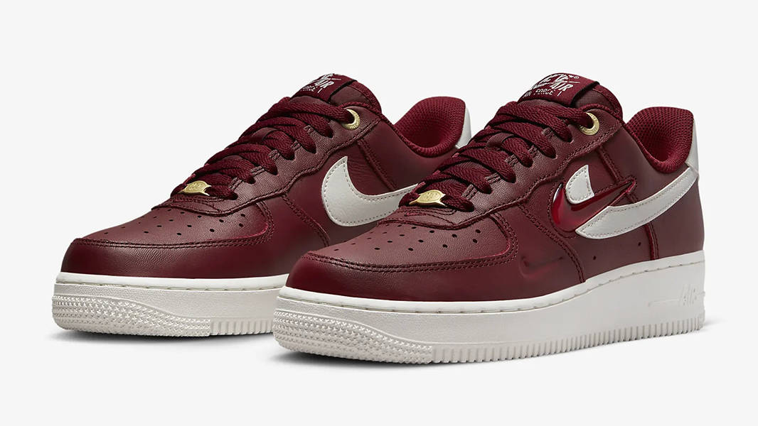 nike double swoosh red