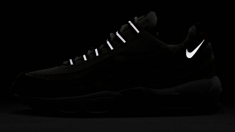Nike Air Max 95 Social FC DQ9016-001 on darl