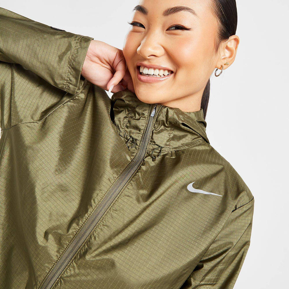 Nike Running Essential Jacket Green The Sole Supplier