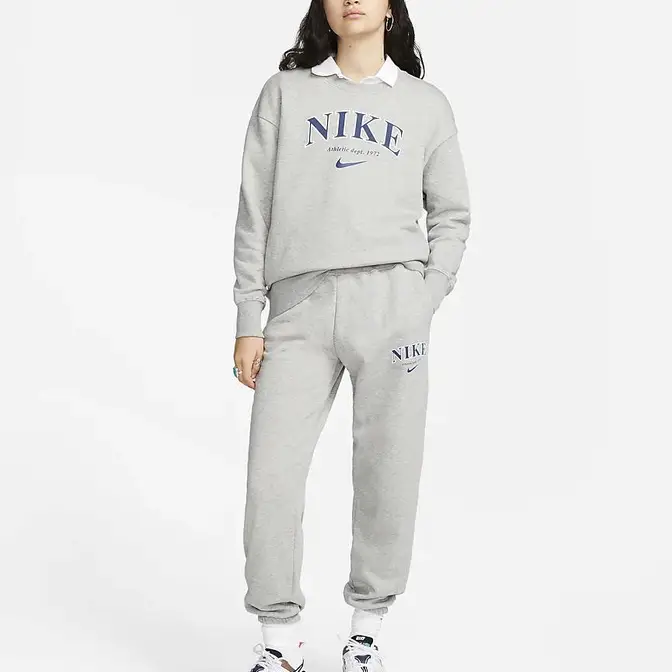 Nike Sportswear Phoenix Fleece Oversized Crew Neck Sweatshirt | Where ...