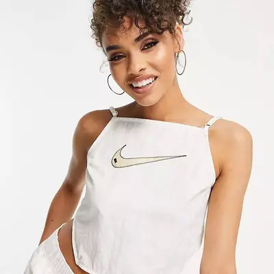 Nike Sportswear Essential Women's Cami Tank. Nike LU