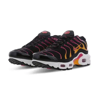 Black and cheap pink tns