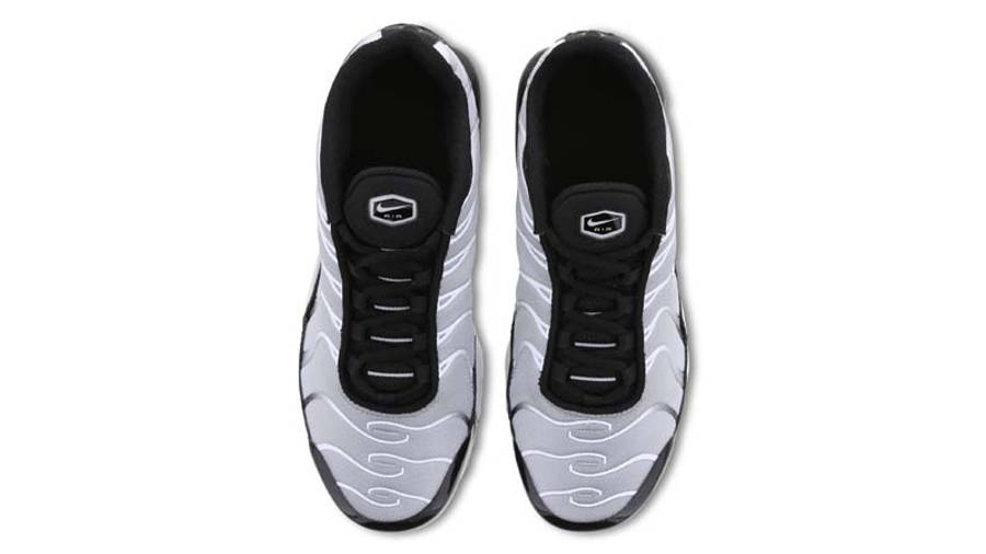 Nike TN Air Max Plus GS Black Metallic Silver Middle
