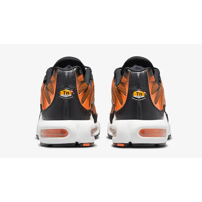 Nike TN Air Max Plus Safety Orange Black | Where To Buy | DM0032-800 ...