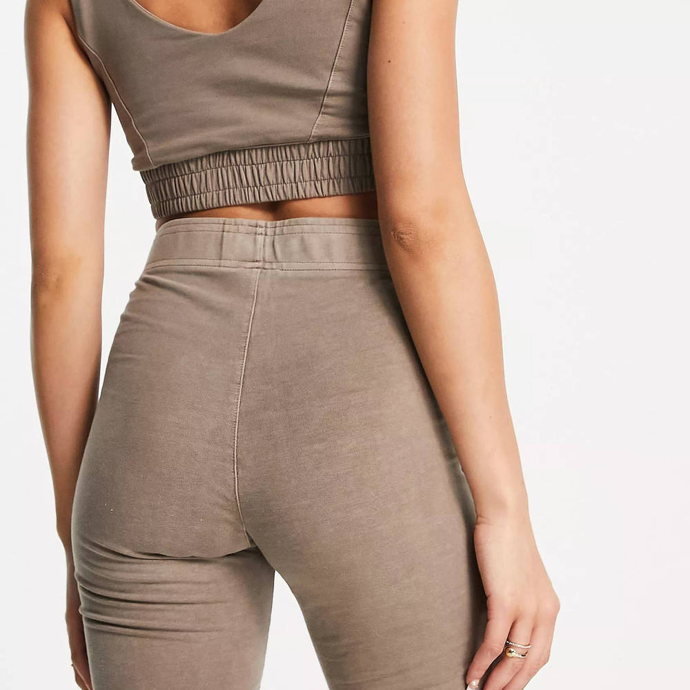 Reebok Legging Shorts Taupe Brown The Sole Supplier