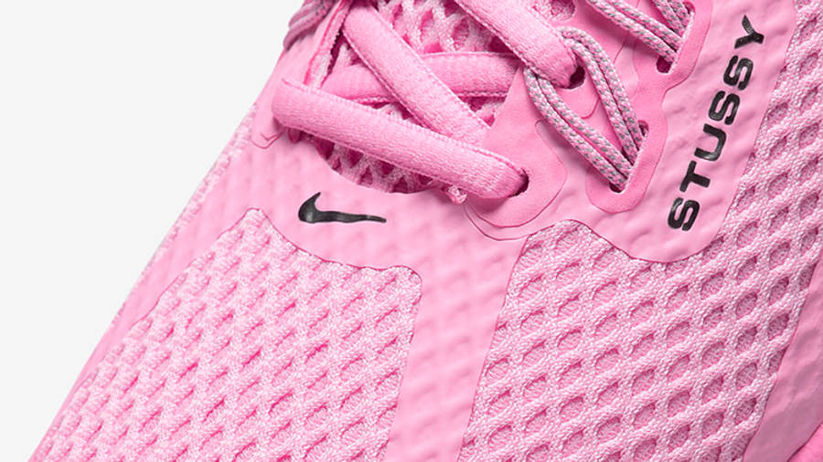Stussy x Nike Air Max 2013 Pink DR2601-600 Detail