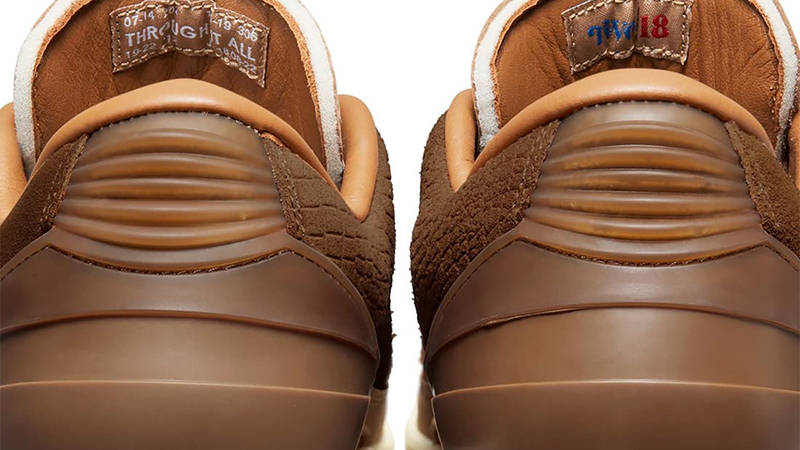 Two 18 x Air Jordan 2 Low Rocky Tan DV7129-222 Detail 3