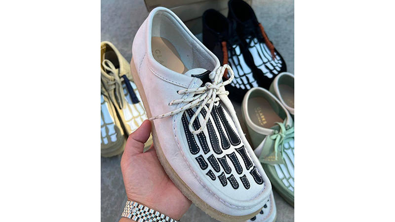 Vandy The Pink Teases Skeletal Clarks Wallabees