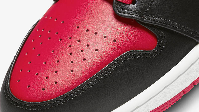 Air Jordan 1 Mid Alternate Bred DQ8426-060 Detail