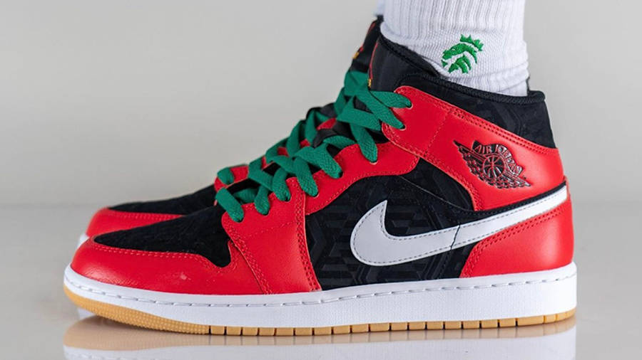 Air Jordan 1 Mid Christmas Where To Buy DQ8417006 The Sole Supplier