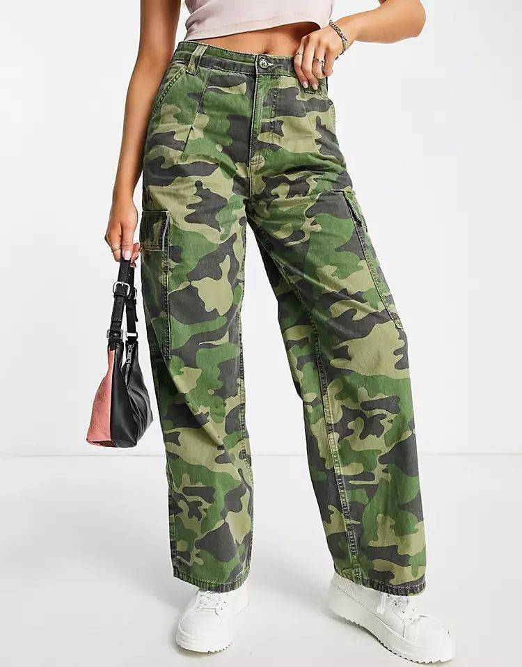 PIA MIA KHAKI CAMO COMBAT PINK STRIPE TROUSERS  Pantsuits for women  Trousers women high waisted Dance style outfits
