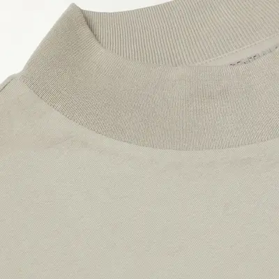 Fear of God ESSENTIALS Logo-Flocked Full Sleeve T-Shirt Smoke Detail 2