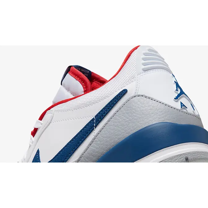 Your First Look at Nikes Fuzzy Air tech air Jordan 1 High "Panda" Low True Blue CD7069-104 Detail 2