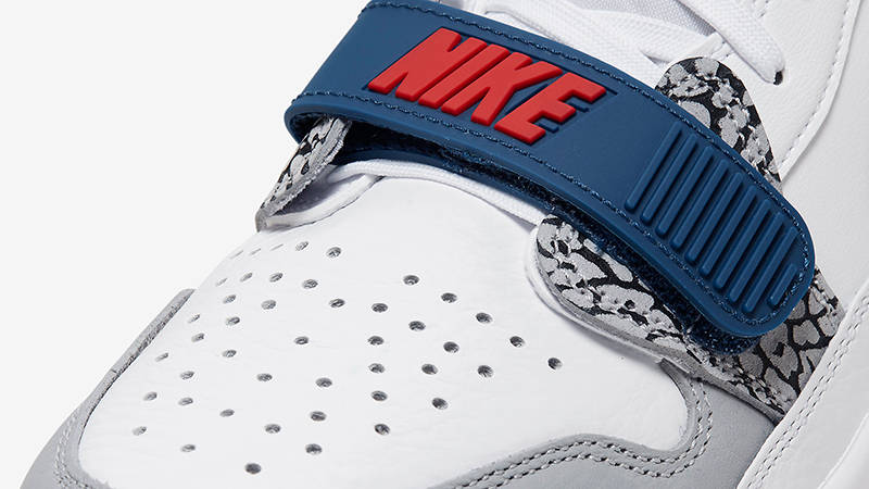 Jordan Legacy 312 Low True Blue CD7069-104 Detail