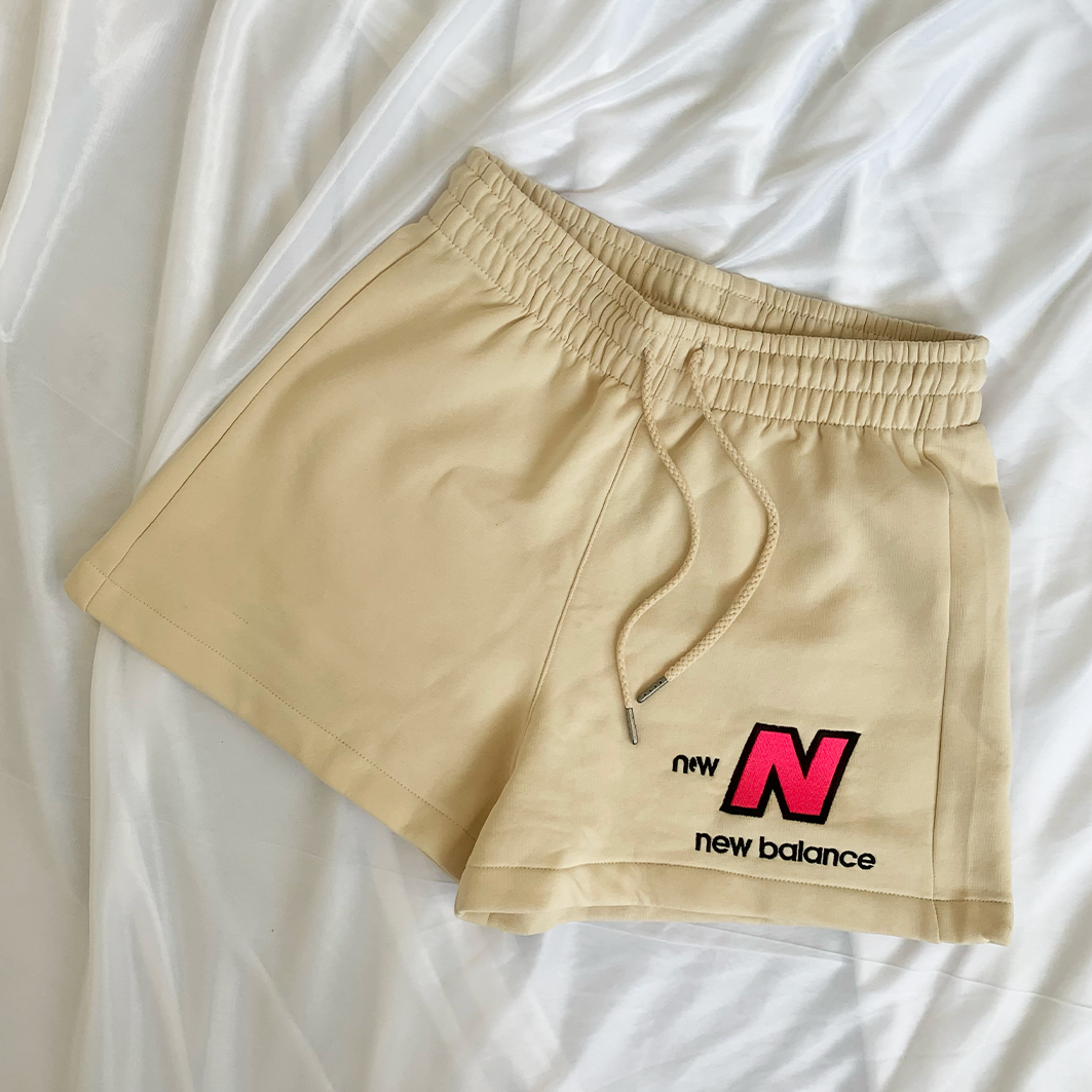New Balance Shorts Cream