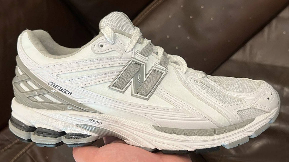 New Balance 1906r white grey