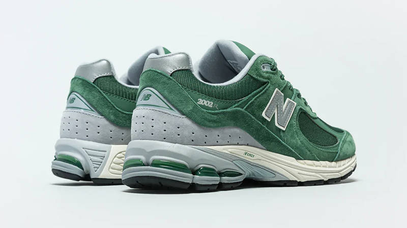 New Balance 2002R Jade Green M2002RHW Back