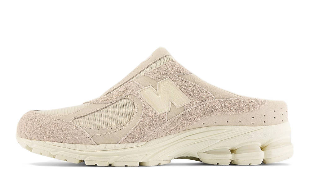 New Balance 2002R Mule Cream M2002RMG