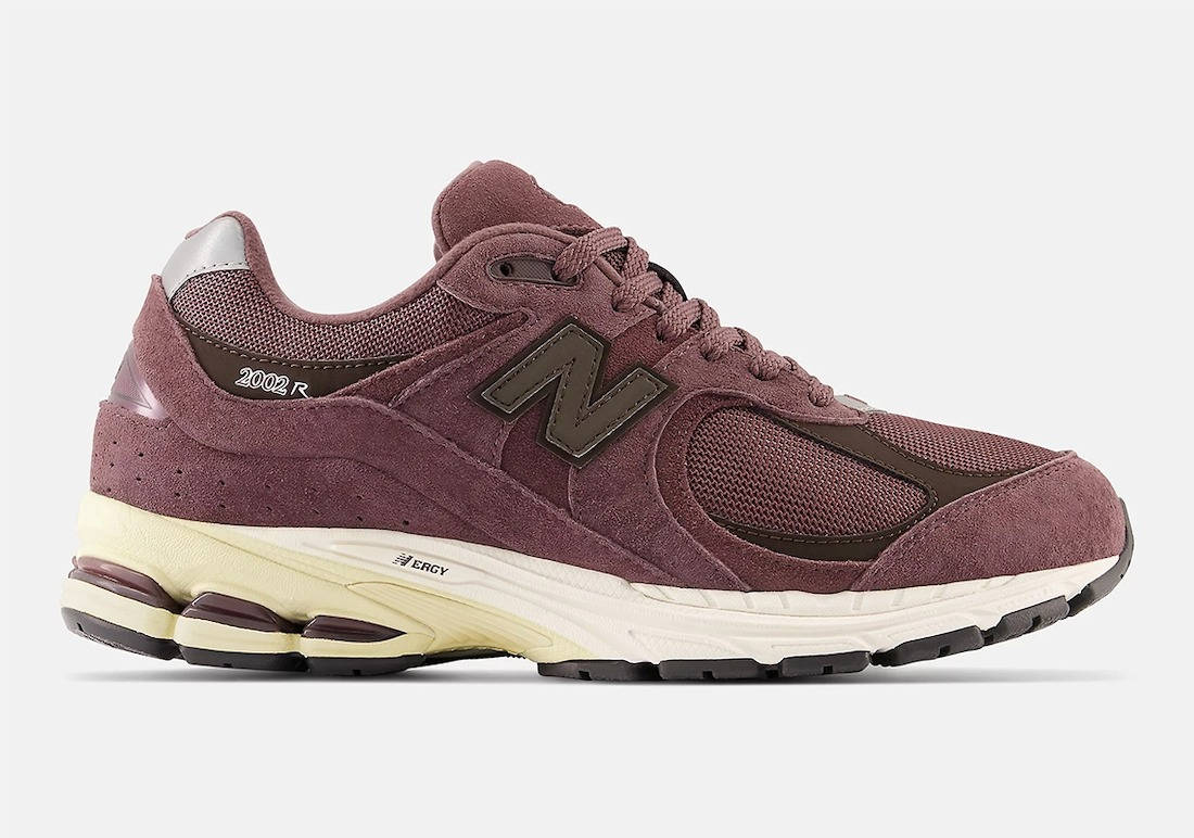 New Balance 2002R Plum