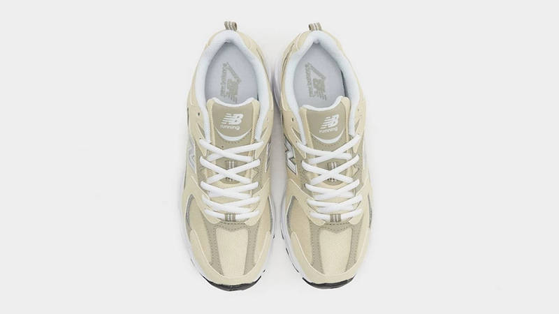 New Balance 530 Cream Silver Top