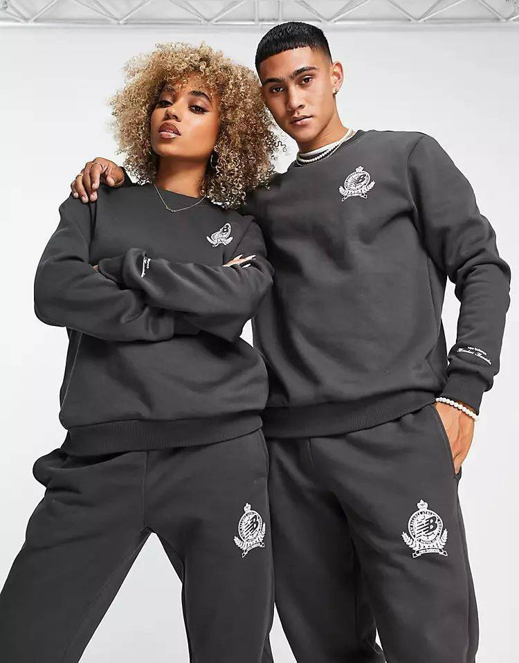 New Balance Members Club Sweatshirt Black Feature