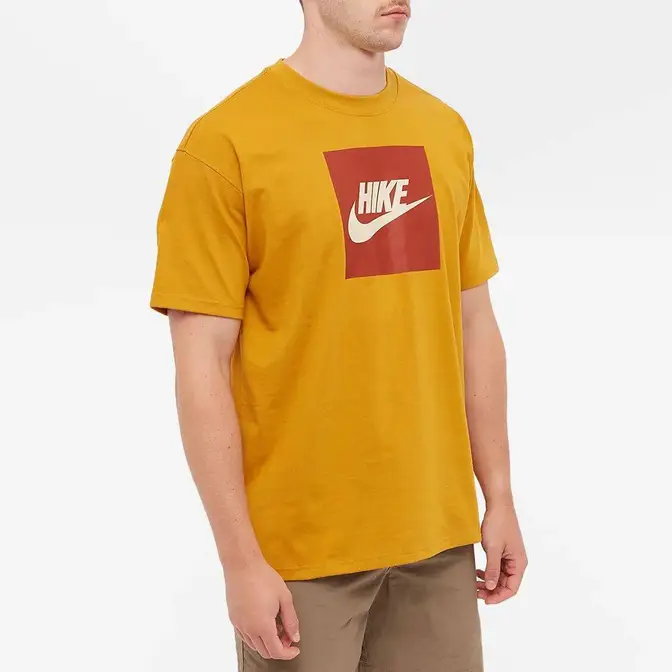 Nike ACG Hike Logo Tee Gold Suede Front