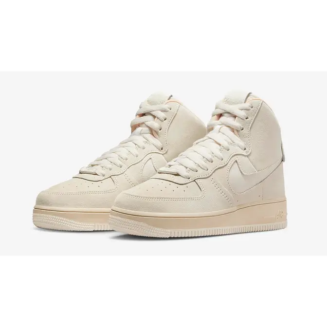 Nike air force 1 high 07 suede desert sand best sale