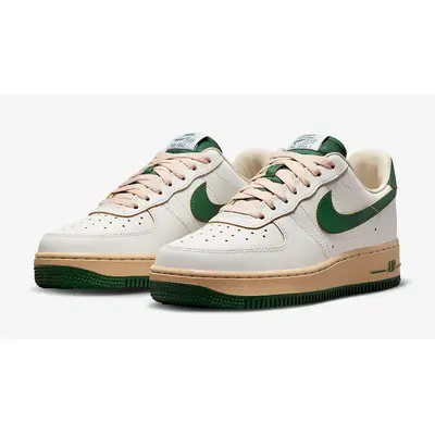 Nike air force 1 07 hot sale low green