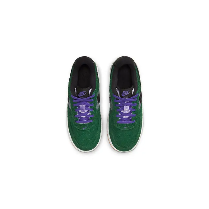 shaggy green nike