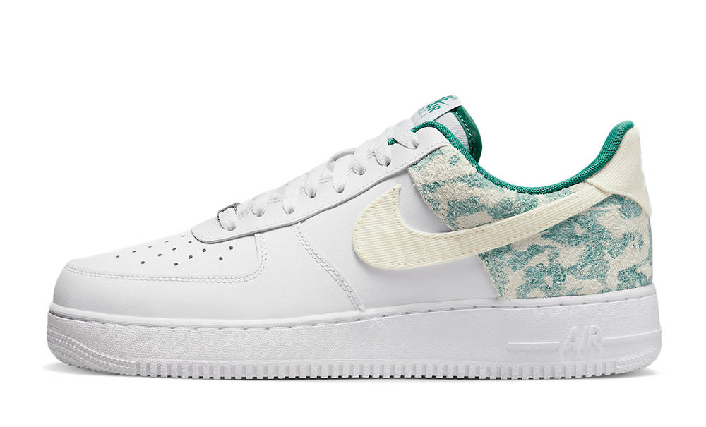Nike Air Force 1 Low White Sail Green